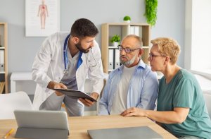 Cum obții biletul de trimitere pentru servicii medicale decontate
