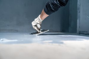 Hidroizolația deficitară poate distruge reputația brandului imobiliar! Află ce e de făcut!