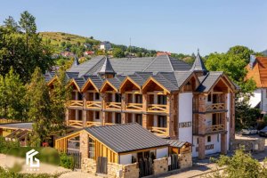 Hoteluri cu piscină în Gura Humorului, descoperă avantajele Forest Green
