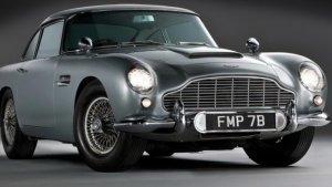 Originalul Aston Martin DB5 din James Bond, scos la licitatie