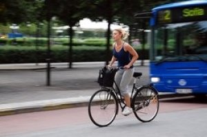 5 motive sa mergi cu bicicleta