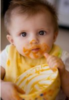 Ce trebuie sa manance un bebelus? Ghidul alimentatiei
