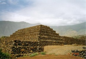 Piramidele din Guimar