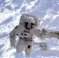 "Razele tractoare" vor culege astronautii rataciti